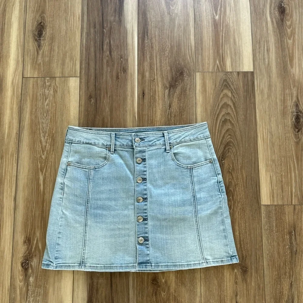 American Eagle women’s high rise a-line Skirt size 12 regular